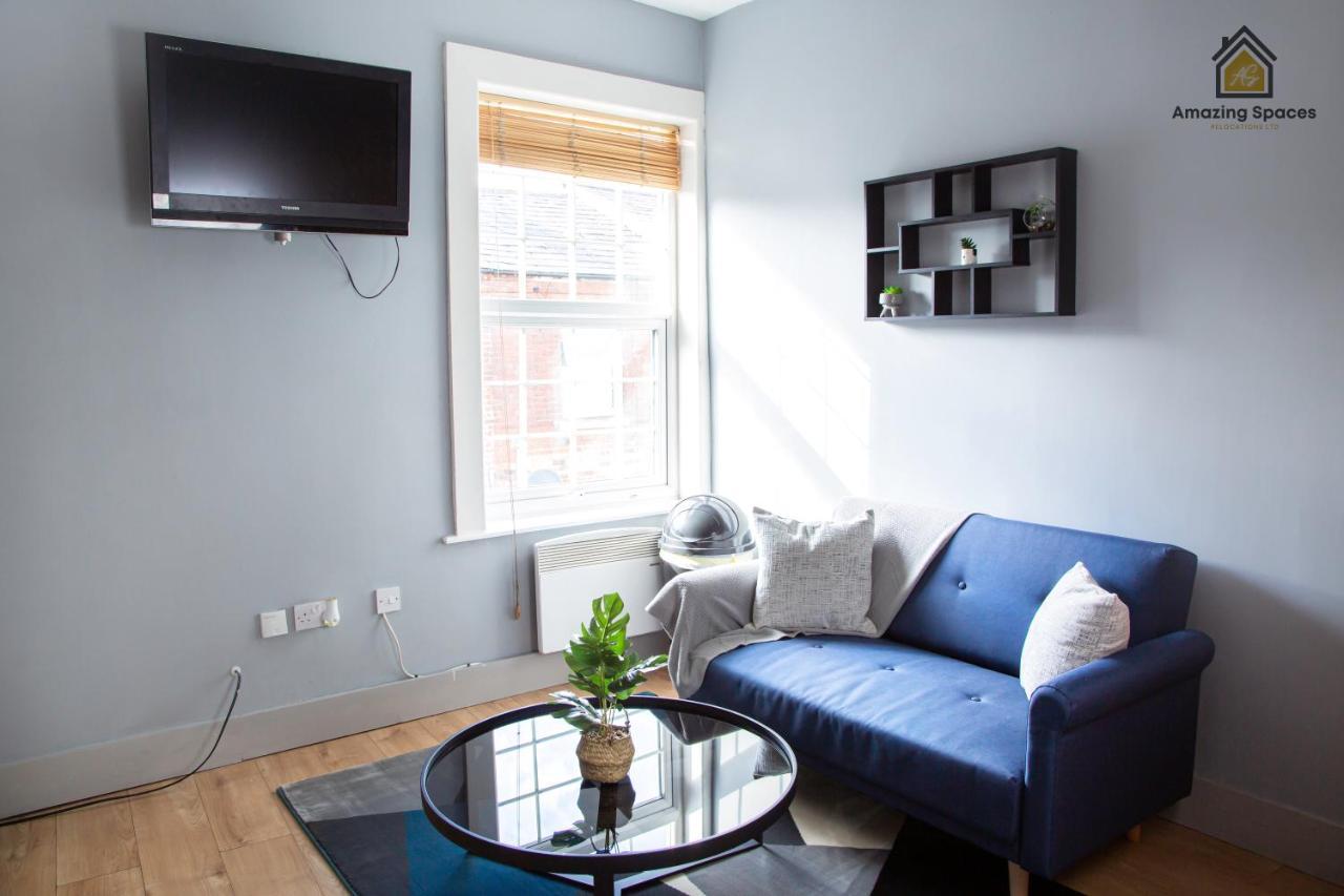 City Centre 2 Bed Flat Sleeps 3 For Work And Leisure With Free Wifi By Amazing Spaces Relocations Ltd Γουόρινγκτον Εξωτερικό φωτογραφία