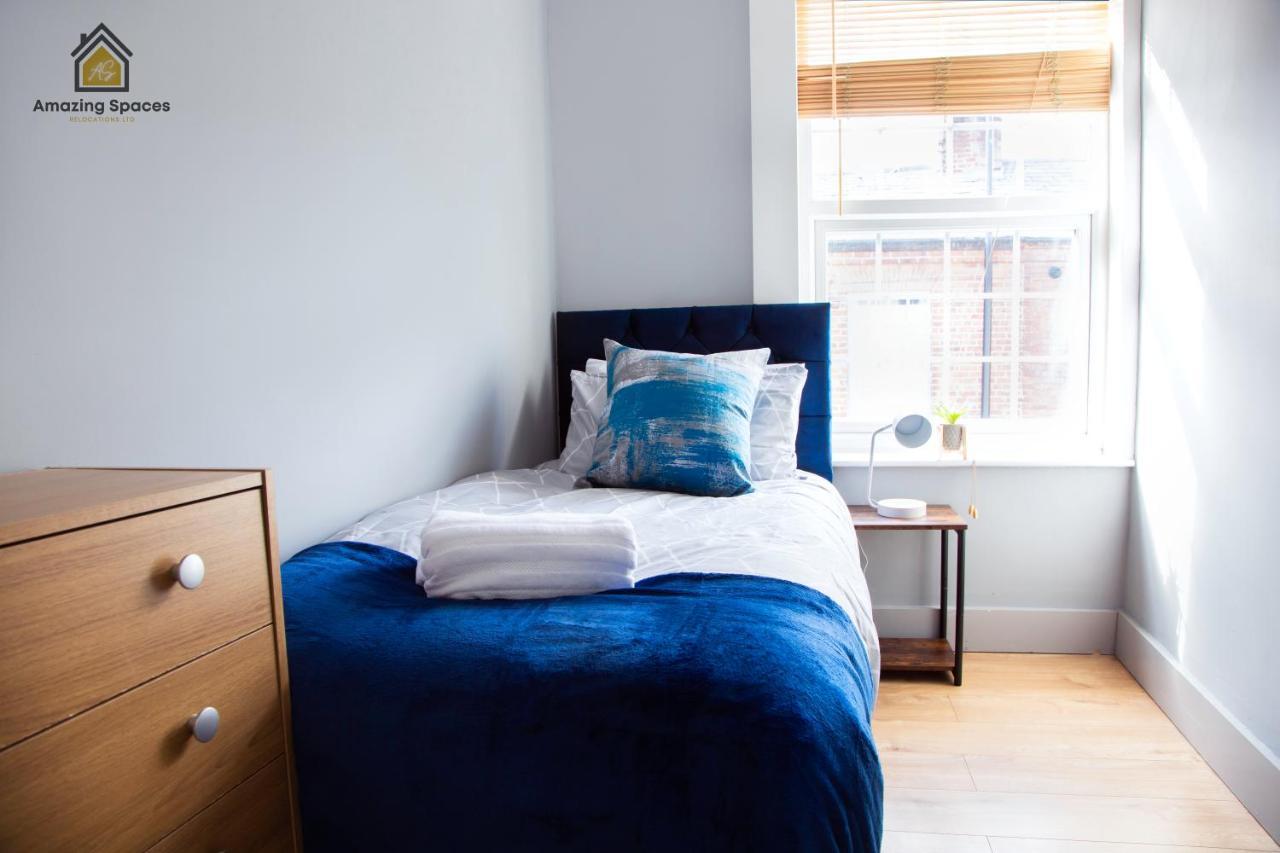 City Centre 2 Bed Flat Sleeps 3 For Work And Leisure With Free Wifi By Amazing Spaces Relocations Ltd Γουόρινγκτον Εξωτερικό φωτογραφία