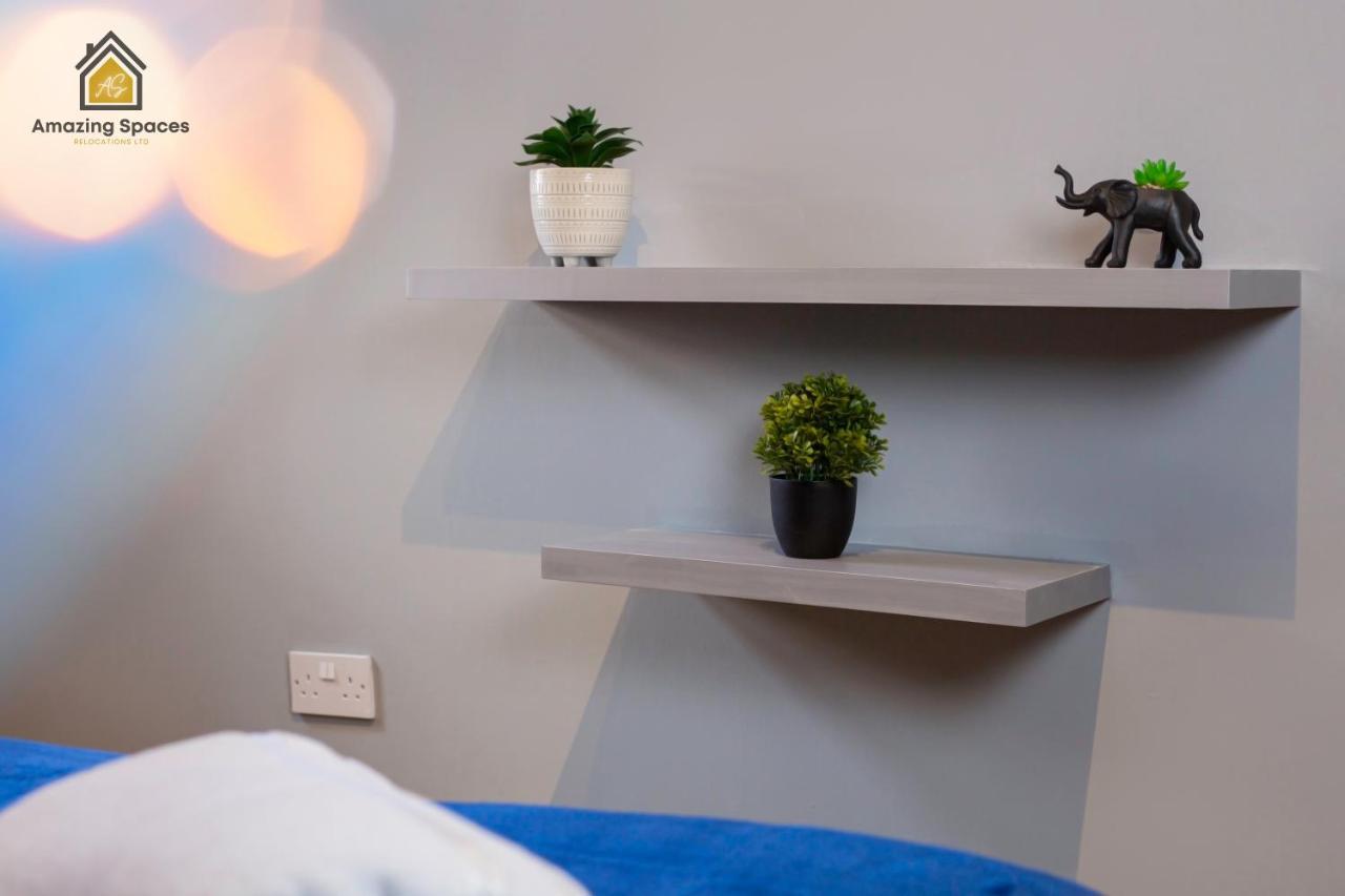 City Centre 2 Bed Flat Sleeps 3 For Work And Leisure With Free Wifi By Amazing Spaces Relocations Ltd Γουόρινγκτον Εξωτερικό φωτογραφία